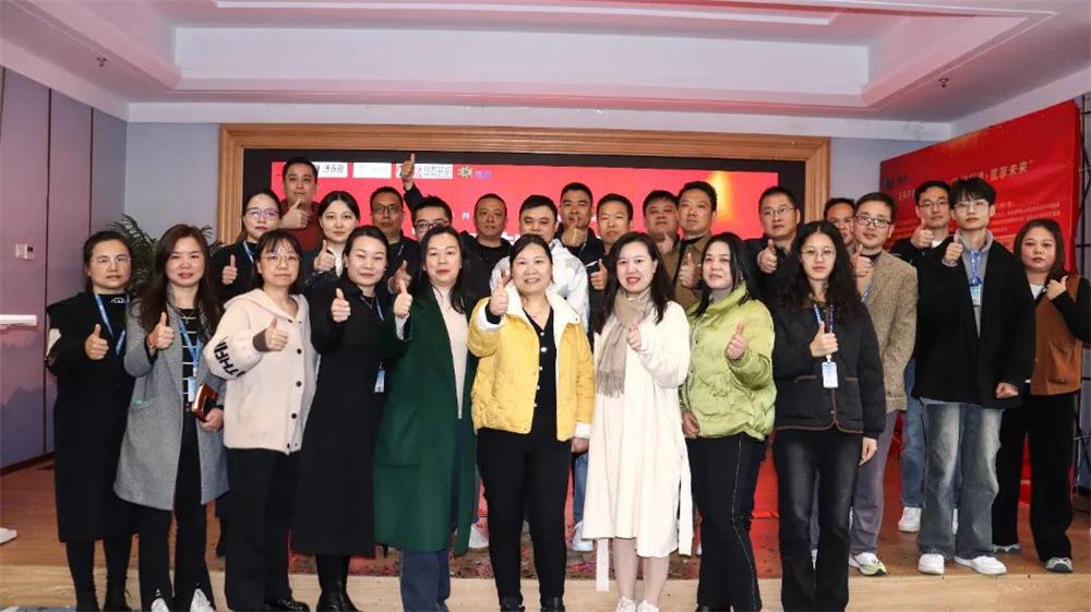 01593d57ac6525c8731382f6e6a3c4c4.jpg 01593d57ac6525c8731382f6e6a3c4c4.jpg